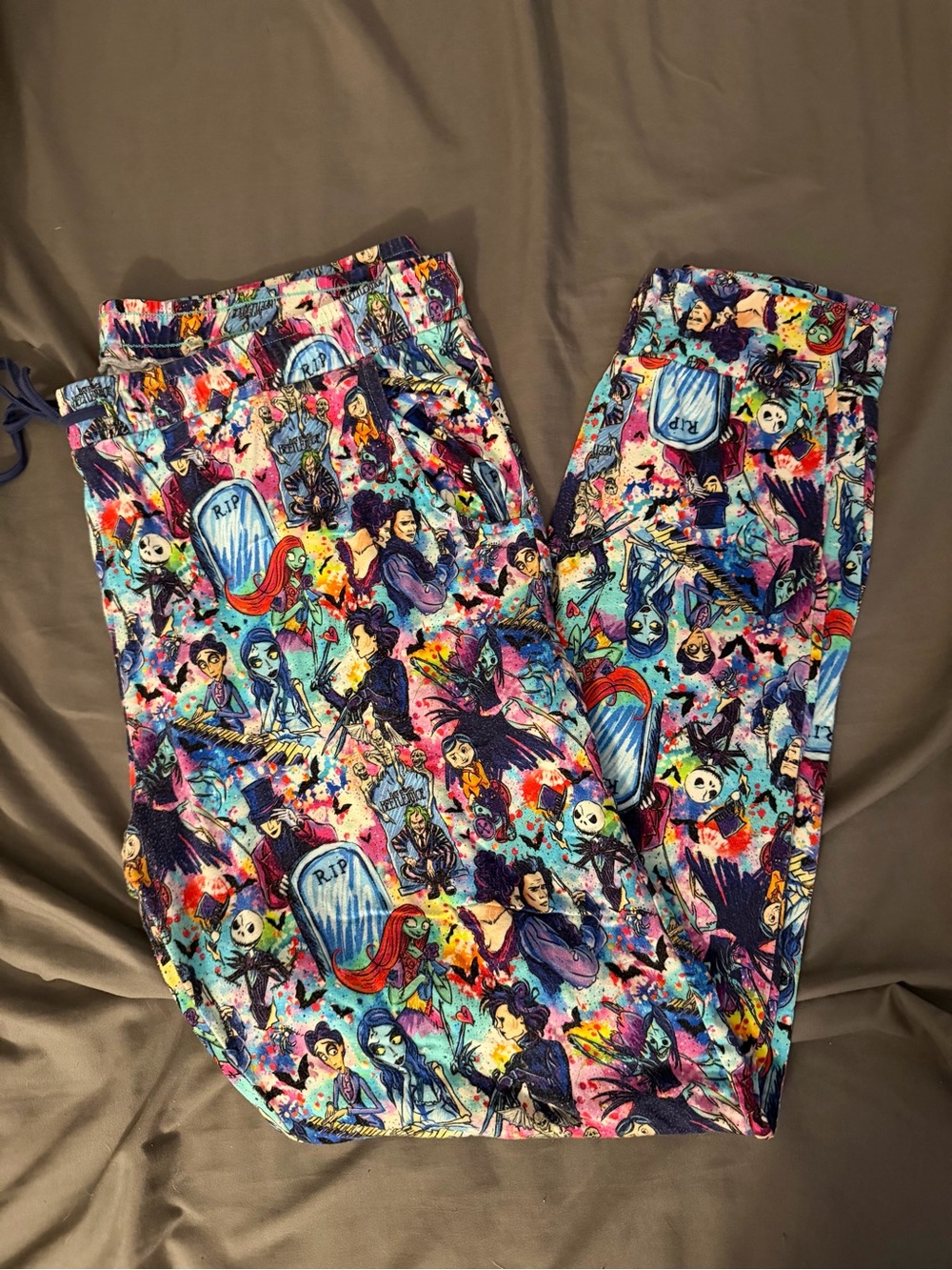 Showstoppers Tim Burton Medley Women Joggers XL GUC/PLAY